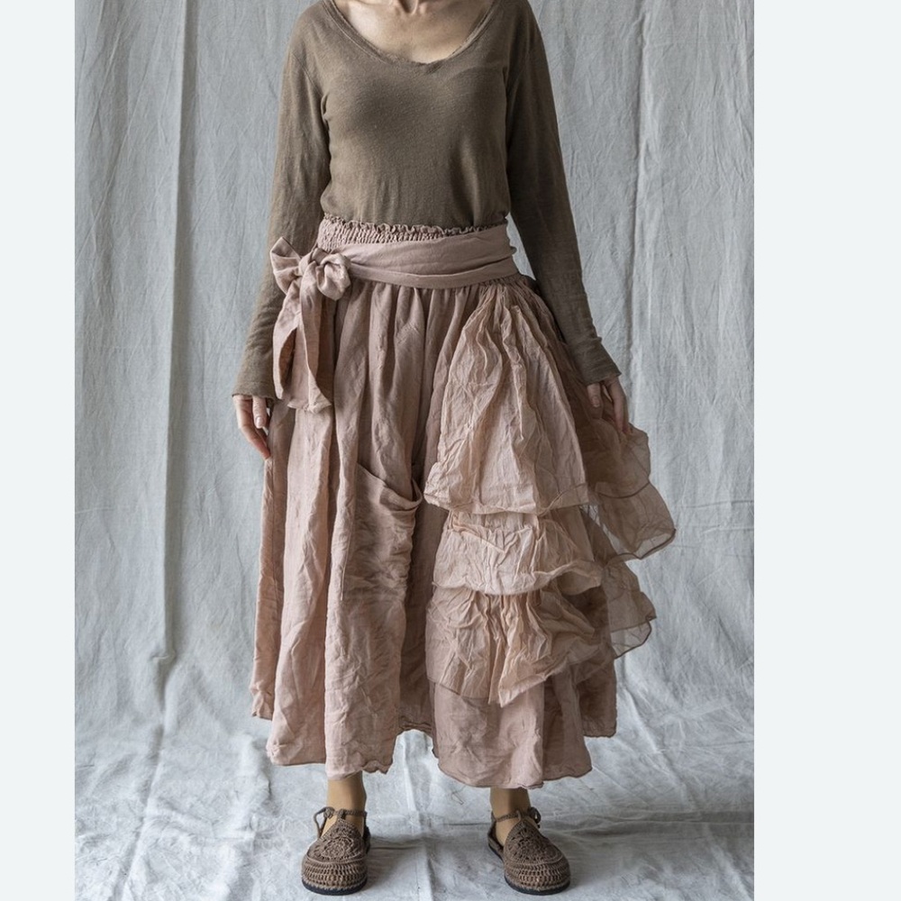 Les Ours Rock Gentiane Lin Rose Skirt